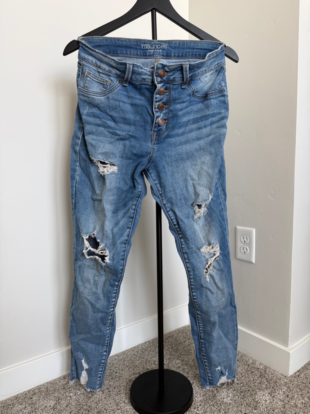 Maurices Women's Light Blue Distressed Skinny Jeans
